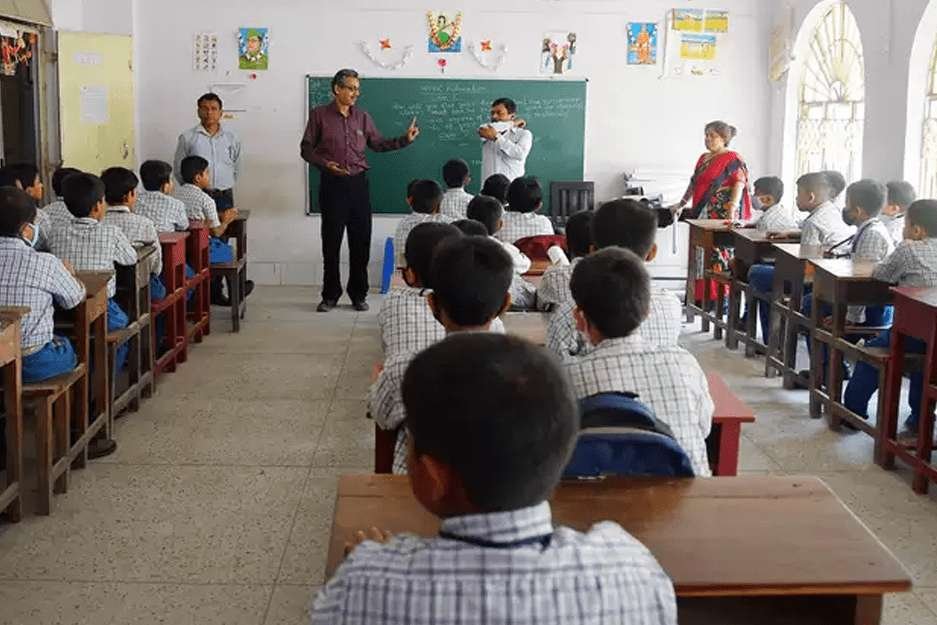 Bring Fresh Air in the Classrooms